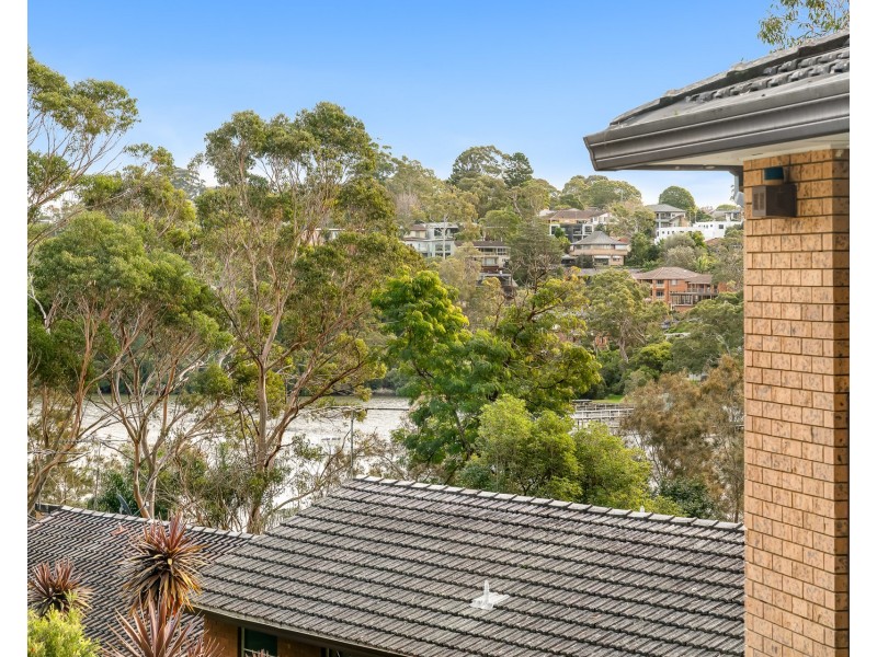 14  Cypress Drive, Lugarno NSW 2210
