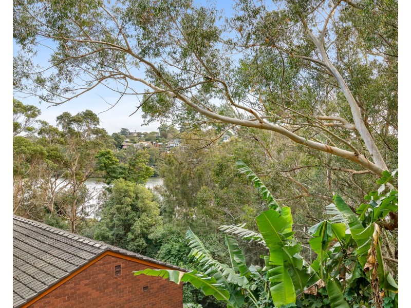 14  Cypress Drive, Lugarno NSW 2210