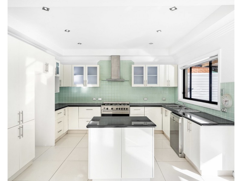 4 Rye Avenue, Bexley NSW 2207