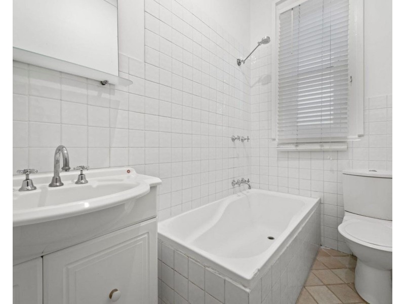 2/15 Francis Street, Bondi Beach NSW 2026