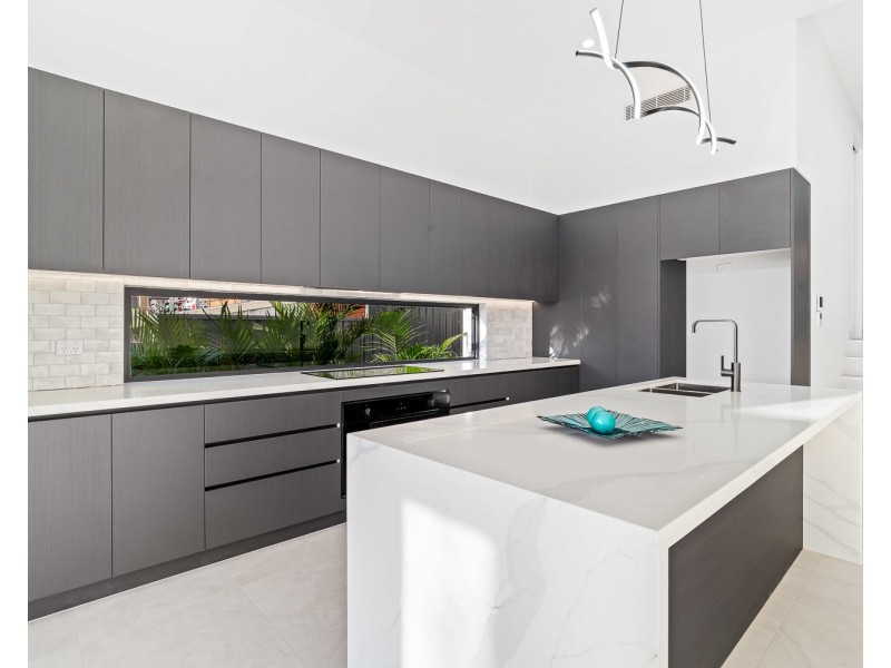 15B Cumberland Street, Georges Hall NSW 2198