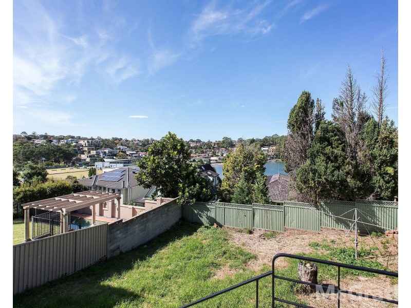 59 Kyle Parade, Kyle Bay NSW 2221