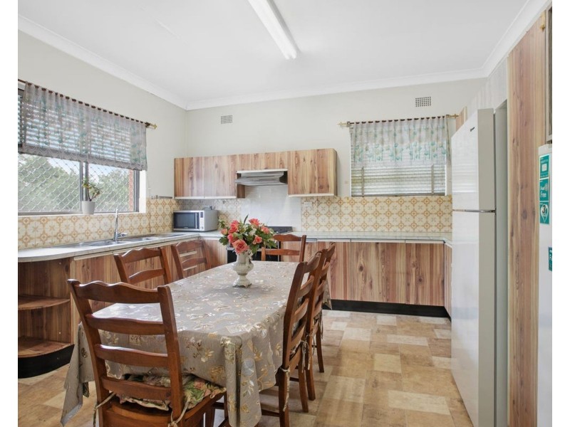 15  Boomerang Avenue, Earlwood NSW 2206