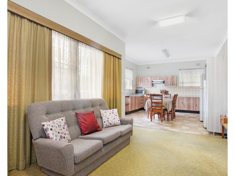 15  Boomerang Avenue, Earlwood NSW 2206