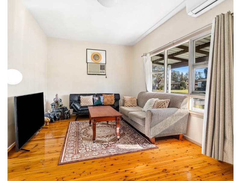 24 Carrington Street, St Marys NSW 2760