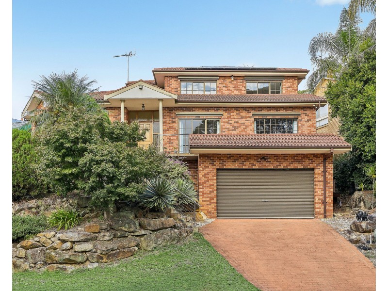 8 Kippax Place, Menai NSW 2234