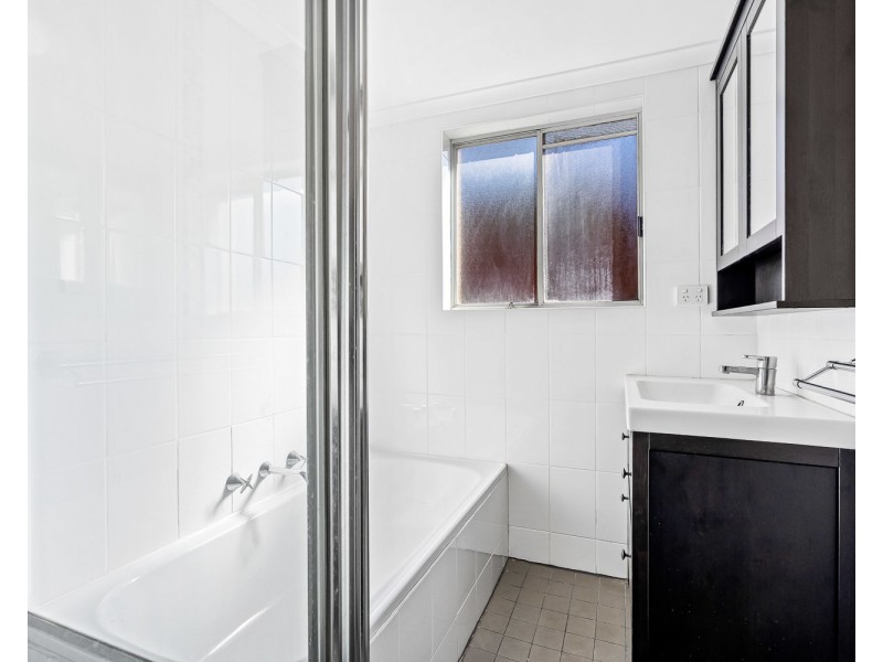 8/21 Gloucester Avenue, Hurstville NSW 2220
