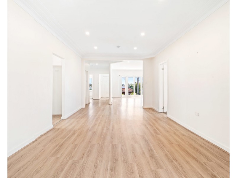 38  Holt Road, Taren Point NSW 2229