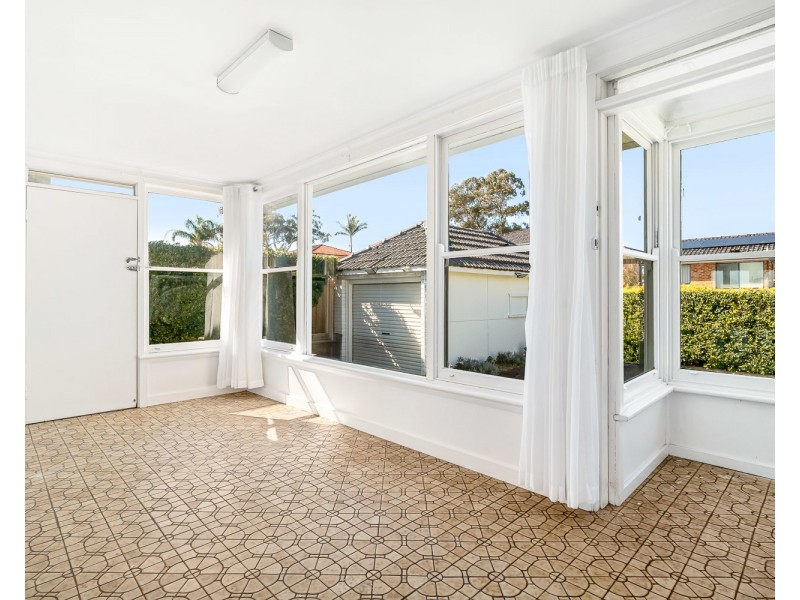 38  Holt Road, Taren Point NSW 2229