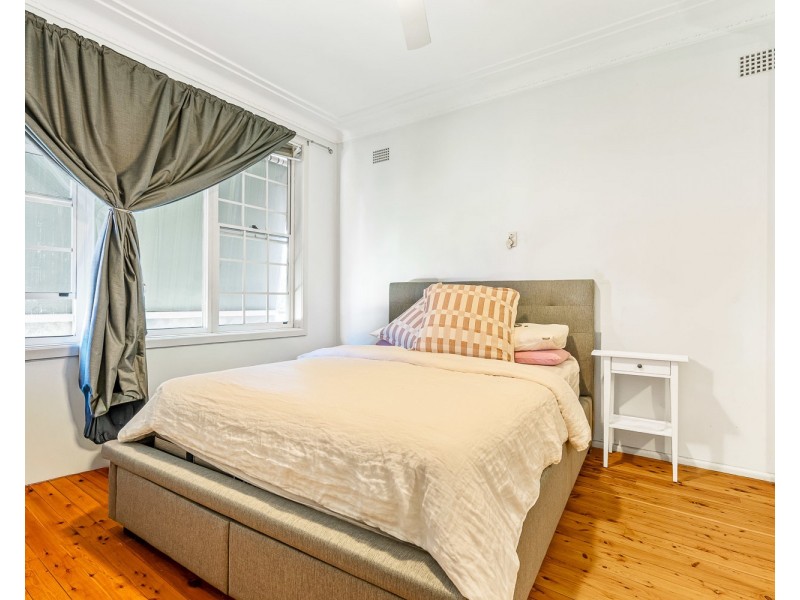 5  Stephen Place, Roselands NSW 2196