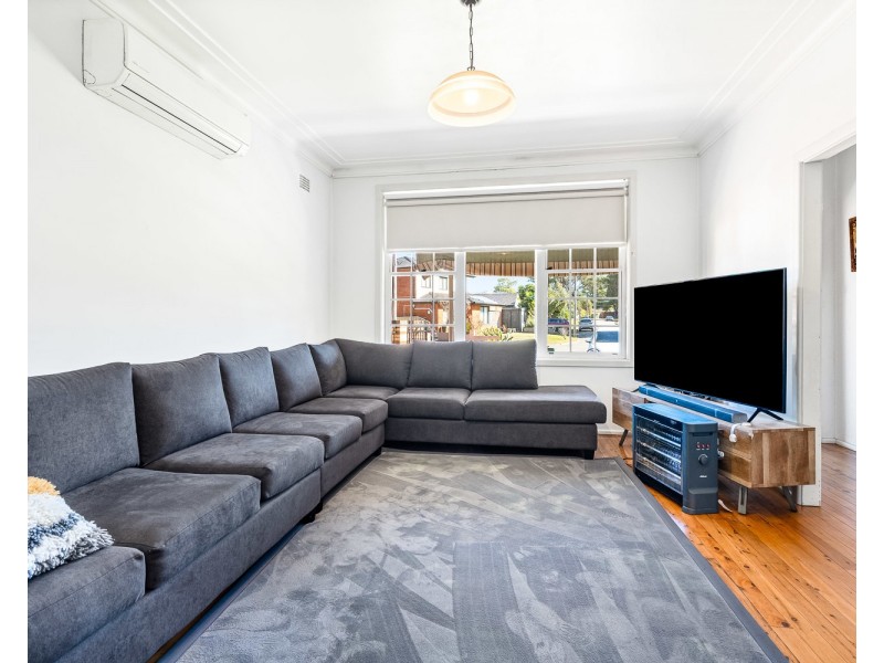 5  Stephen Place, Roselands NSW 2196