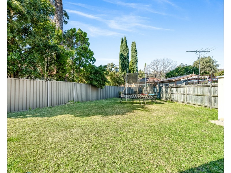 5  Stephen Place, Roselands NSW 2196