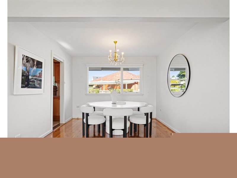 1 Castlereagh Crescent, Sylvania Waters NSW 2224