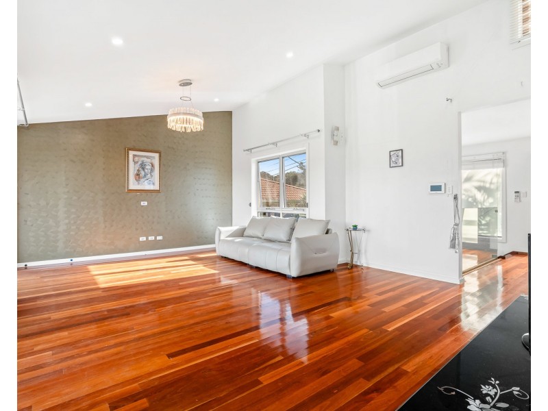 11 Alsace Lane, Peakhurst Heights NSW 2210