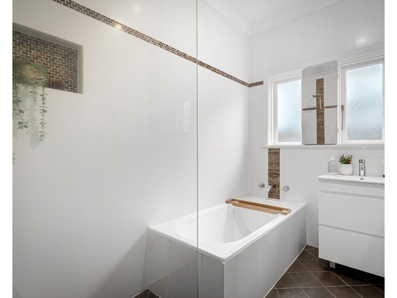 10 Carter Crescent, Gymea Bay NSW 2227
