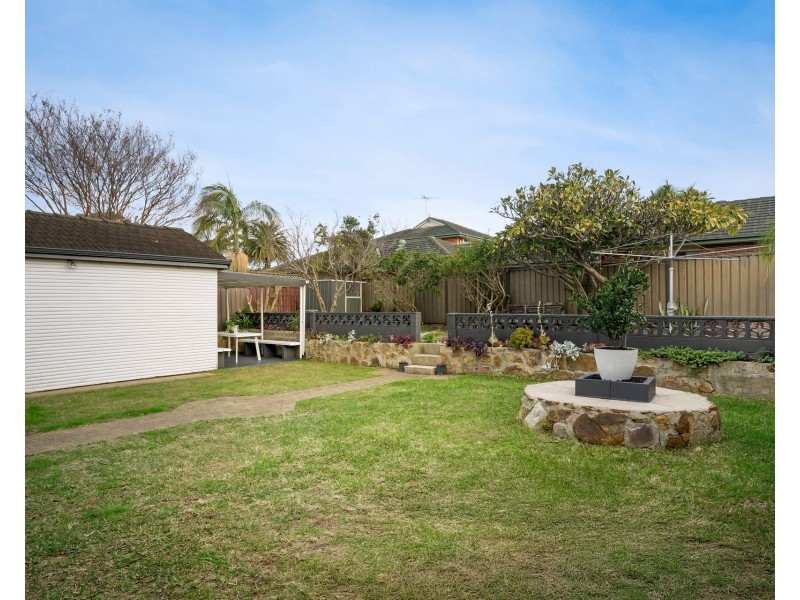 10 Carter Crescent, Gymea Bay NSW 2227