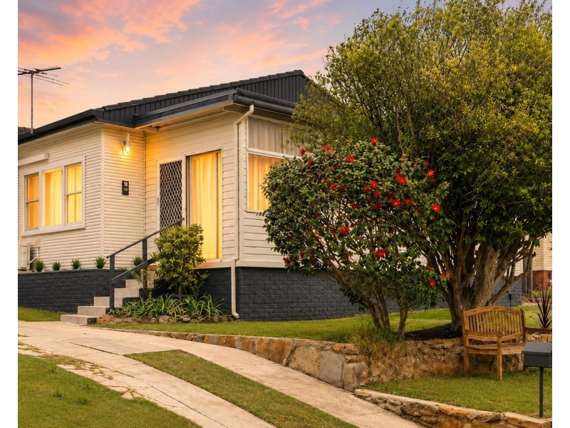 10 Carter Crescent, Gymea Bay NSW 2227