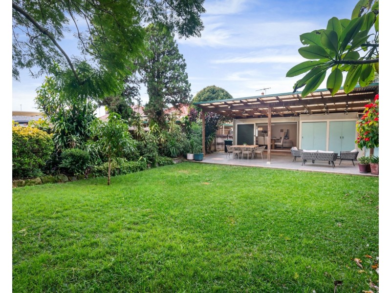 33 Gibbes Street, Banksia NSW 2216