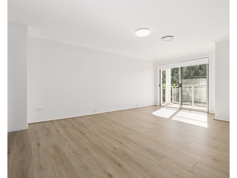 54 Flanders Avenue, Milperra NSW 2214