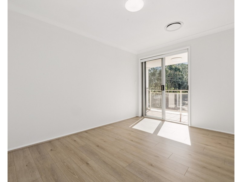 54 Flanders Avenue, Milperra NSW 2214