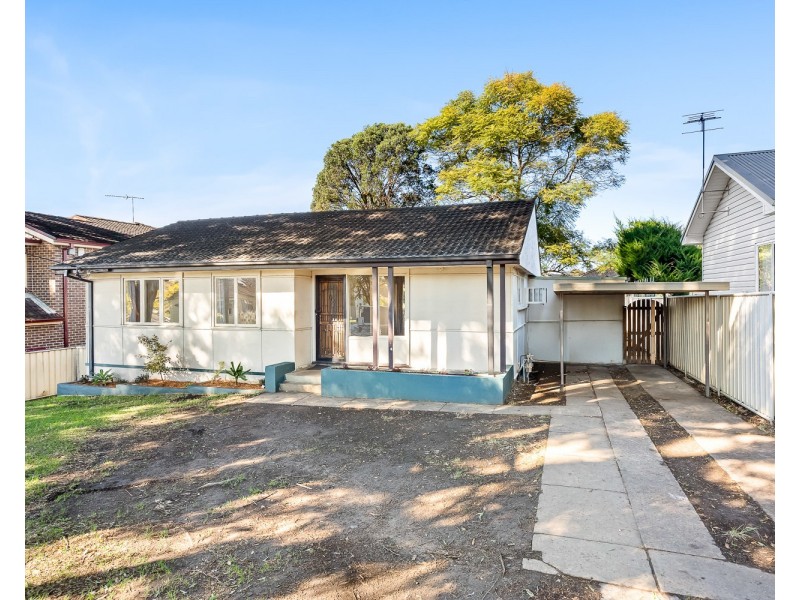 13  Balmoral Road, Mortdale NSW 2223