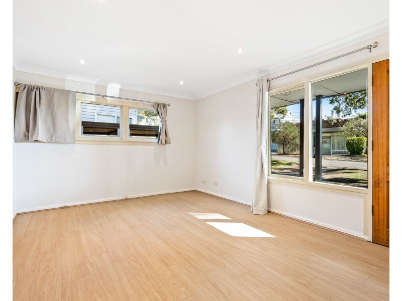 13  Balmoral Road, Mortdale NSW 2223