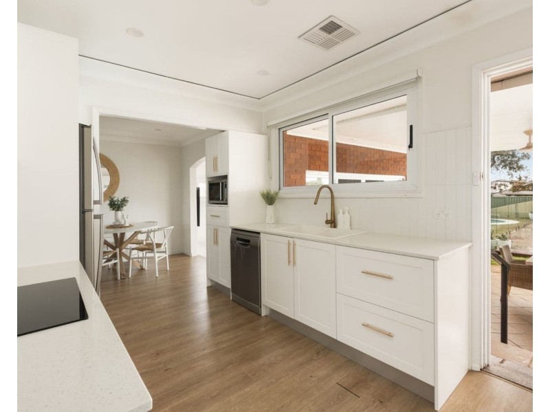 3 Lola Place, Miranda NSW 2228