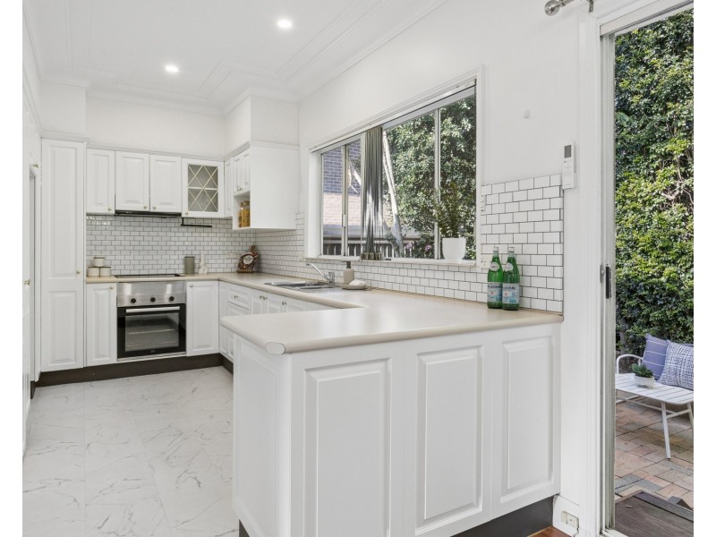 241 West Street, Blakehurst NSW 2221