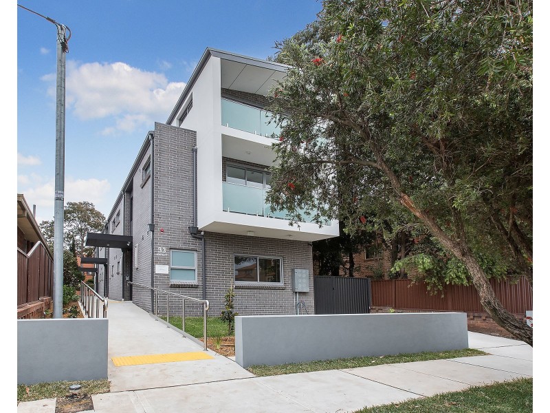 8/33 Hampden Street, Beverly Hills NSW 2209