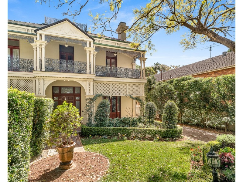 2/27 Eden Street, Arncliffe NSW 2205
