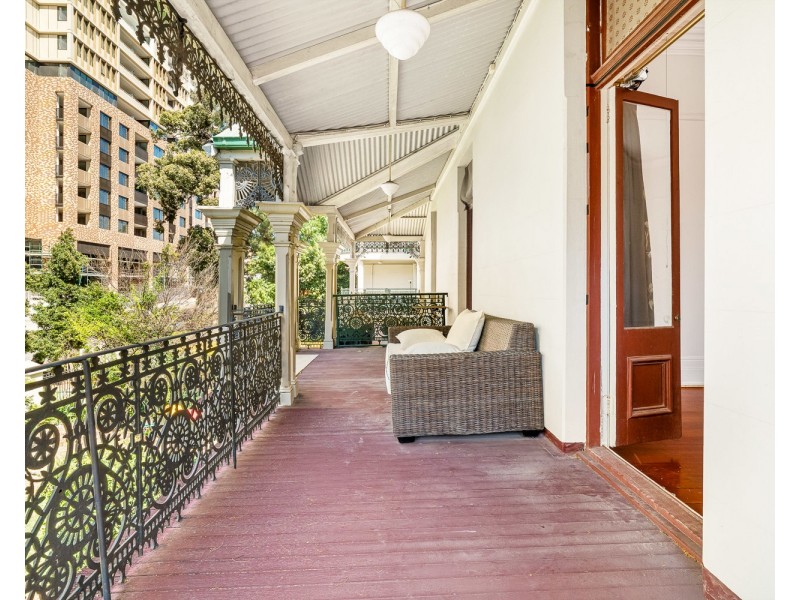 2/27 Eden Street, Arncliffe NSW 2205