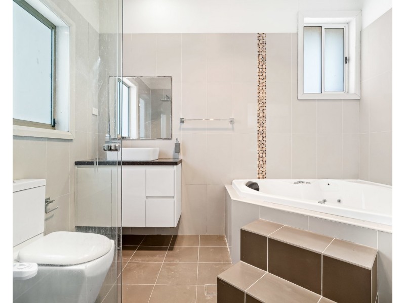 42 Knoll Avenue, Turrella NSW 2205