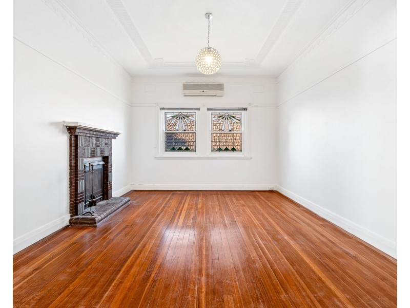 42 Knoll Avenue, Turrella NSW 2205