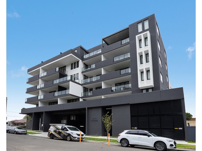 204/77 Edward Street, Carlton NSW 2218