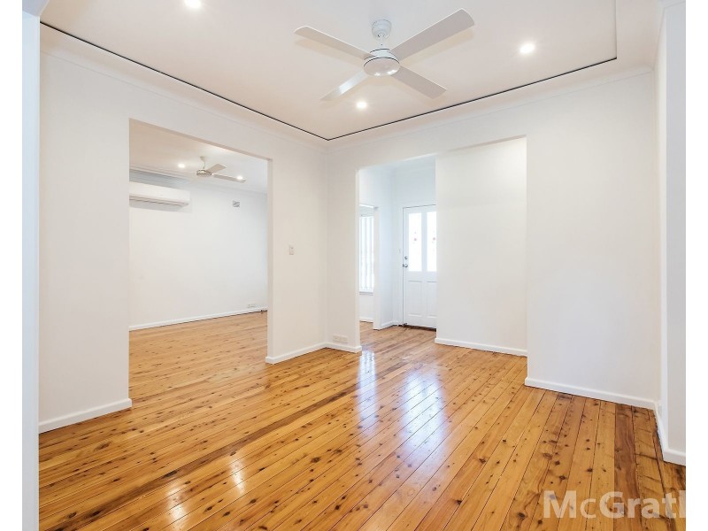 212 Bransgrove Road, Panania NSW 2213