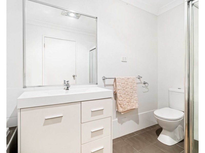 862A Henry Lawson Drive, Picnic Point NSW 2213