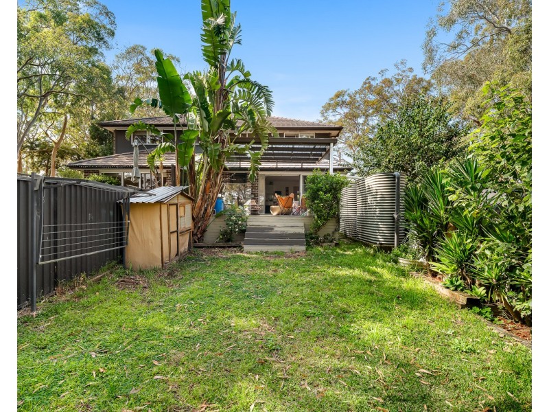 862A Henry Lawson Drive, Picnic Point NSW 2213