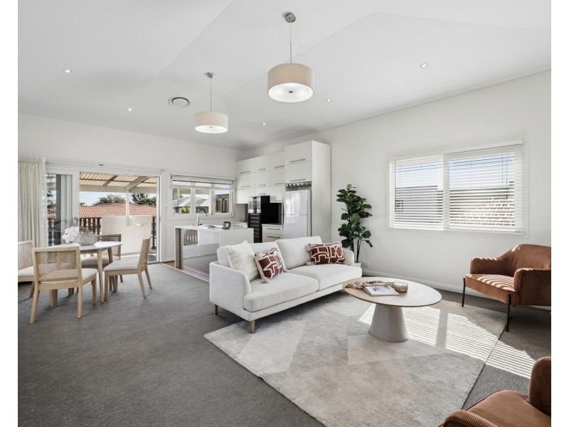 77 Staples Street, Kingsgrove NSW 2208