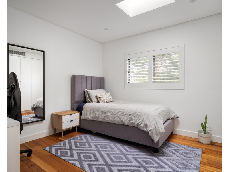 5a Toohey Crescent, Bexley NSW 2207
