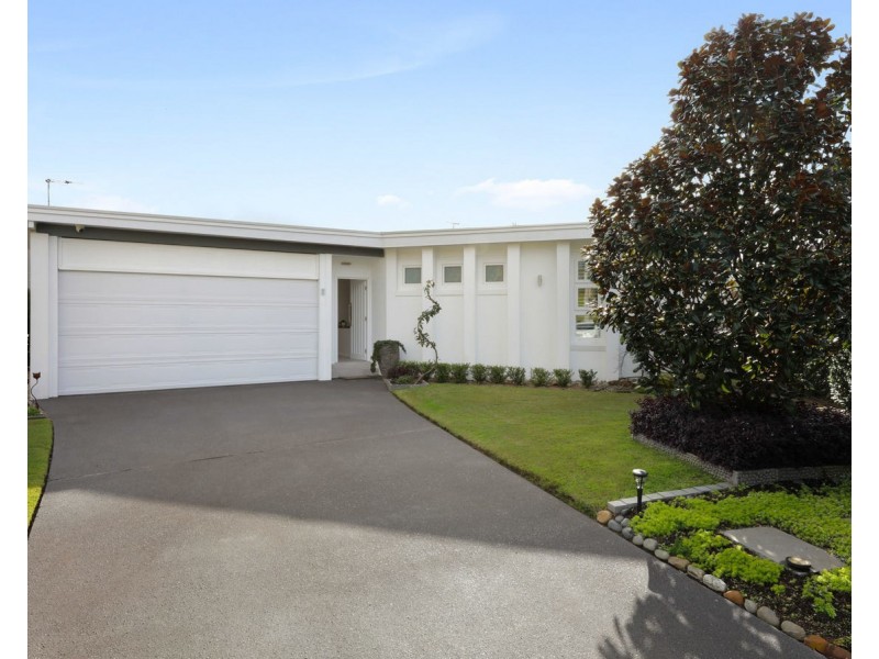 1 Wollondillly Place, Sylvania Waters NSW 2224