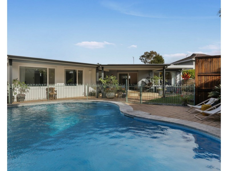 1 Wollondillly Place, Sylvania Waters NSW 2224