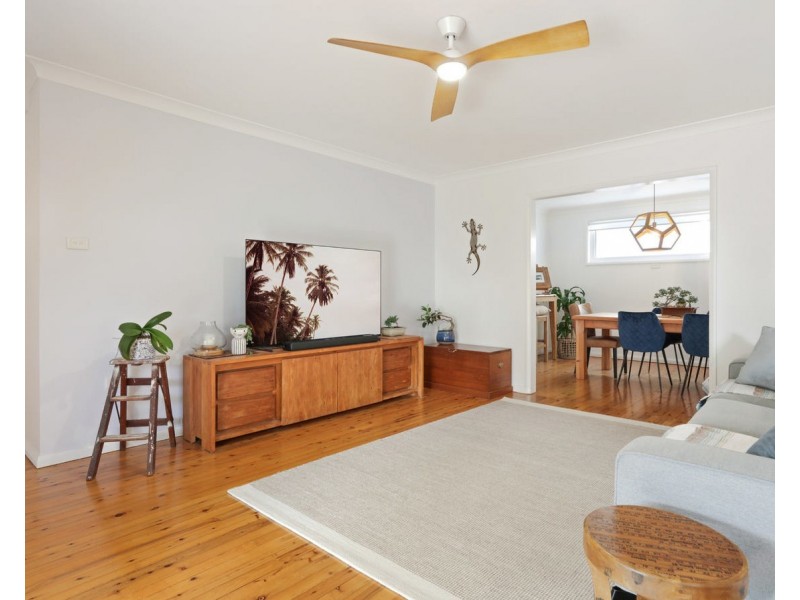 1 Wollondillly Place, Sylvania Waters NSW 2224