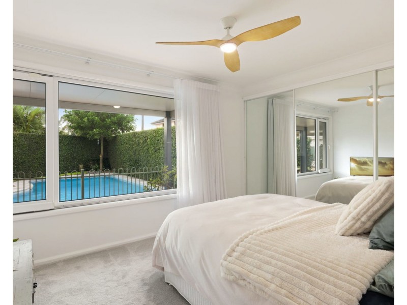 1 Wollondillly Place, Sylvania Waters NSW 2224