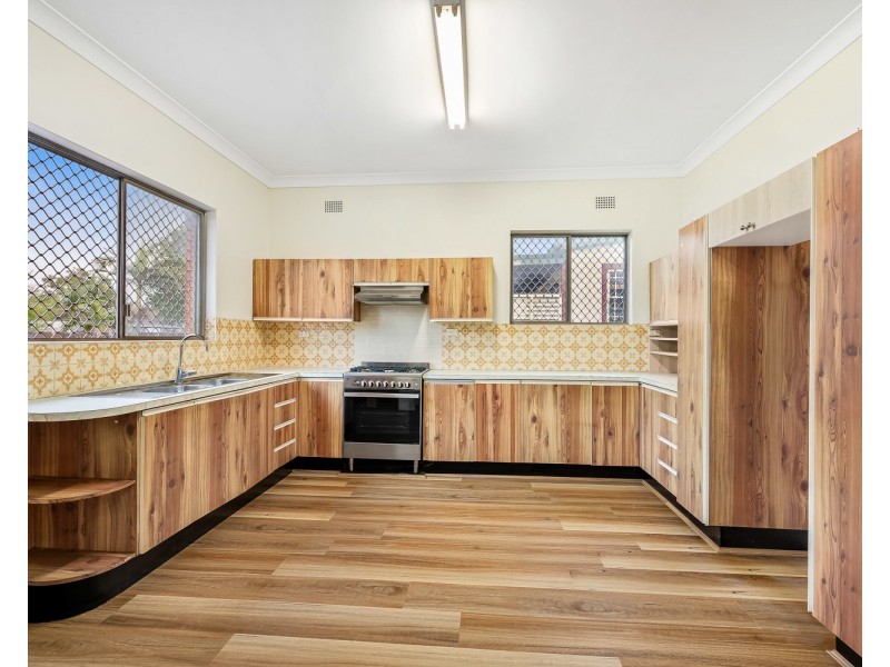 15 Boomerang Avenue, Earlwood NSW 2206