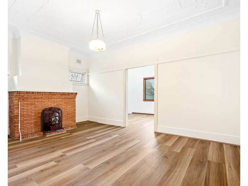 15 Boomerang Avenue, Earlwood NSW 2206