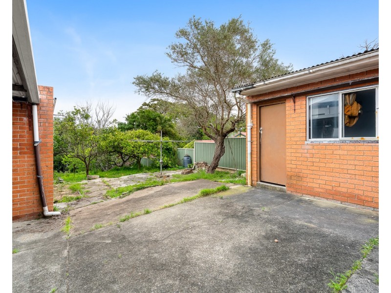 15 Boomerang Avenue, Earlwood NSW 2206