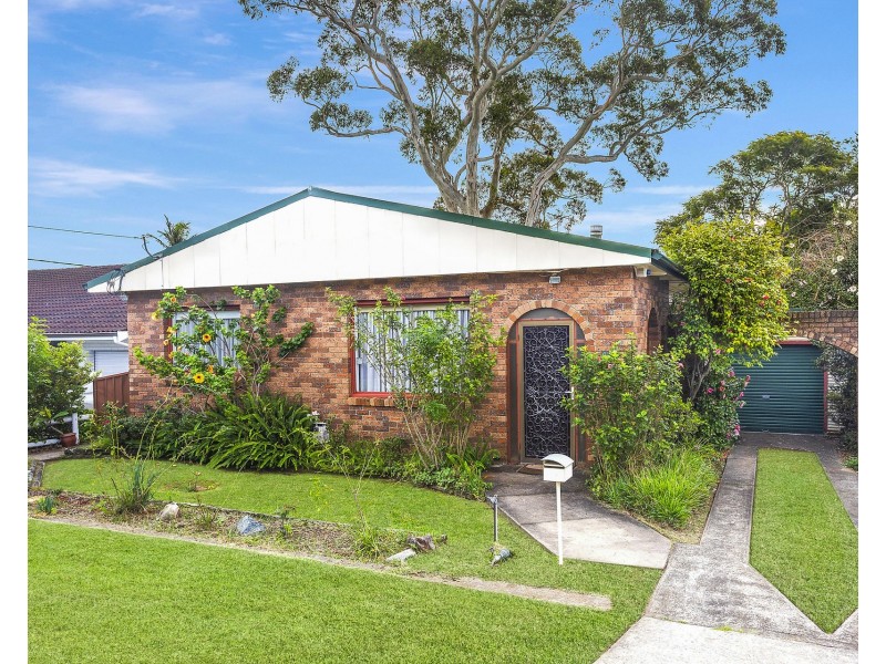 19 Bullecourt Avenue, Engadine NSW 2233
