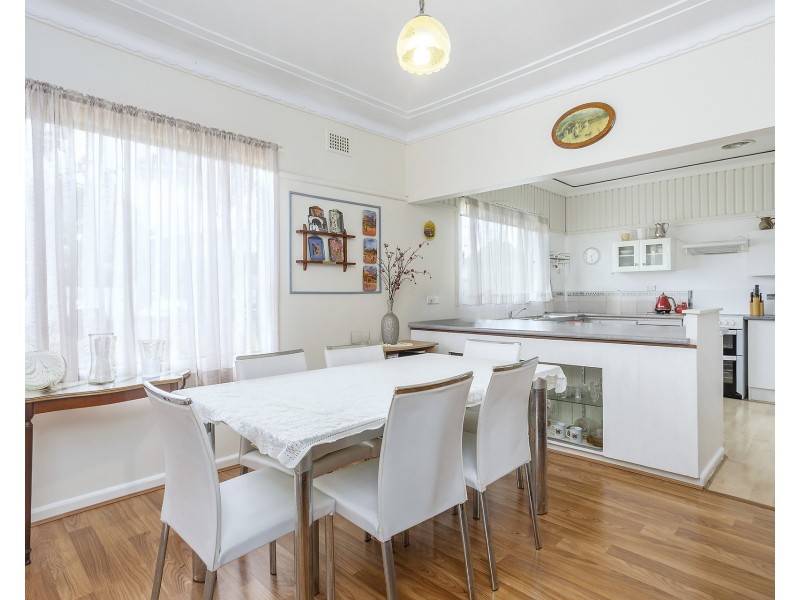 19 Bullecourt Avenue, Engadine NSW 2233