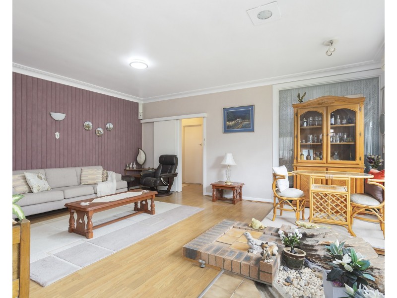 19 Bullecourt Avenue, Engadine NSW 2233