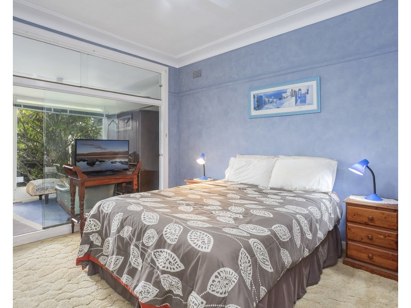 19 Bullecourt Avenue, Engadine NSW 2233
